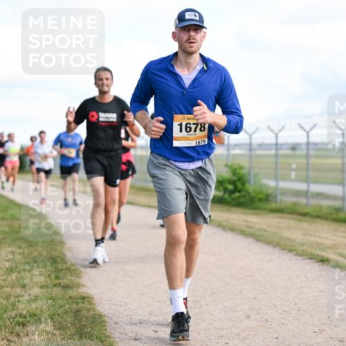 14.09.2025 - Airport Race Dr. Thomas Lammeyer http://msf.ph/oto/8870516 14.09.2025 12:15:00 Laufen 1678, 1678 meine-sportfotos.de
