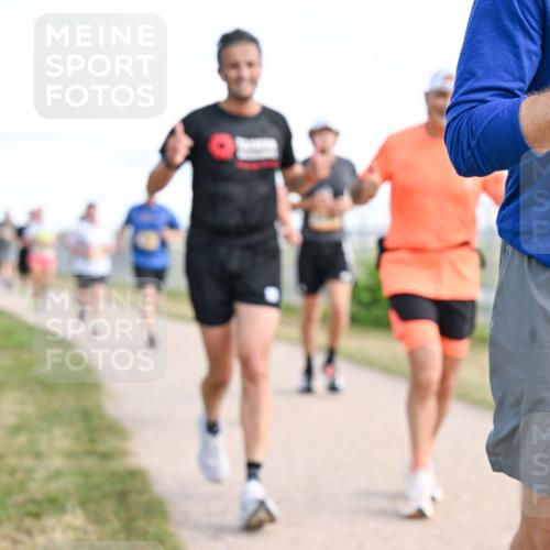 14.09.2025 - Airport Race Dr. Thomas Lammeyer http://msf.ph/oto/8870535 14.09.2025 12:15:01 Laufen 42, 1678, 16 meine-sportfotos.de