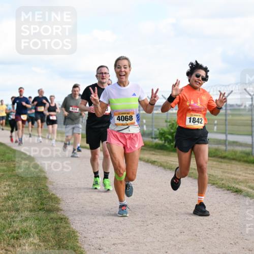 14.09.2025 - Airport Race Dr. Thomas Lammeyer http://msf.ph/oto/8870626 14.09.2025 12:15:07 Laufen 4068, 1842 meine-sportfotos.de