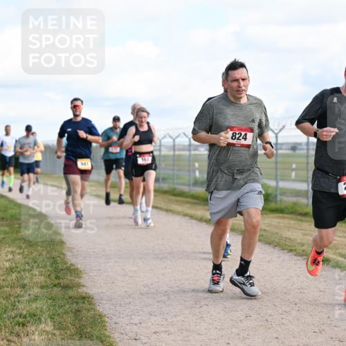 14.09.2025 - Airport Race Dr. Thomas Lammeyer http://msf.ph/oto/8870668 14.09.2025 12:15:10 Laufen 161, 941, 824, 281 meine-sportfotos.de
