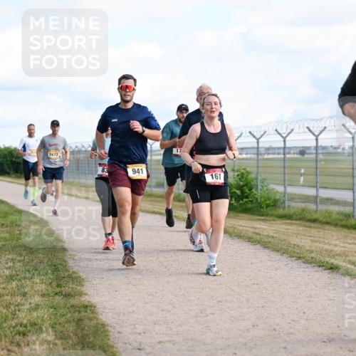 14.09.2025 - Airport Race Dr. Thomas Lammeyer http://msf.ph/oto/8870696 14.09.2025 12:15:11 Laufen 2016, 1672, 83, 941, 161 meine-sportfotos.de