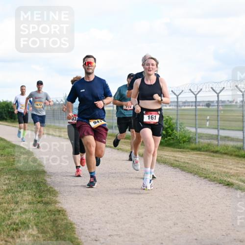 14.09.2025 - Airport Race Dr. Thomas Lammeyer http://msf.ph/oto/8870699 14.09.2025 12:15:12 Laufen 201, 1672, 83, 941, 161 meine-sportfotos.de