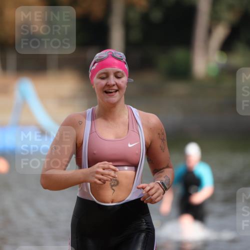 14.09.2025 - Stadtparktriathlon Michael Strokosch http://msf.ph/oto/8870791 14.09.2025 11:17:31 Schwimmen 931, 1019 meine-sportfotos.de