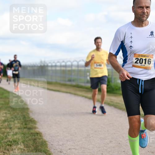14.09.2025 - Airport Race Dr. Thomas Lammeyer http://msf.ph/oto/8870809 14.09.2025 12:15:18 Laufen 5, 40, 2016 meine-sportfotos.de