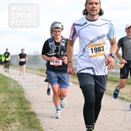 14.09.2025 - Airport Race Dr. Thomas Lammeyer http://msf.ph/oto/8870955 14.09.2025 12:15:29 Laufen 45, 1983 meine-sportfotos.de