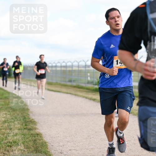 14.09.2025 - Airport Race Dr. Thomas Lammeyer http://msf.ph/oto/8870974 14.09.2025 12:15:30 Laufen 14, 145 meine-sportfotos.de