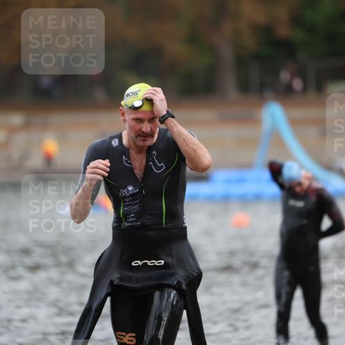 14.09.2025 - Stadtparktriathlon Michael Strokosch http://msf.ph/oto/8870979 14.09.2025 11:30:04 Schwimmen 1083, 1113 meine-sportfotos.de