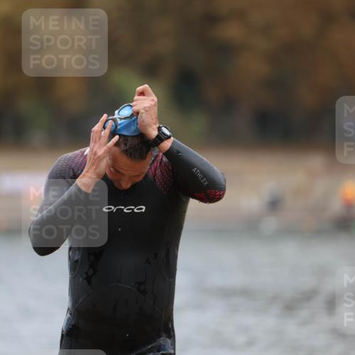 14.09.2025 - Stadtparktriathlon Michael Strokosch http://msf.ph/oto/8870996 14.09.2025 11:30:12 Schwimmen 1023, 1113 meine-sportfotos.de