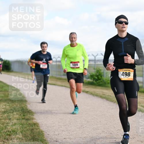 14.09.2025 - Airport Race Dr. Thomas Lammeyer http://msf.ph/oto/8871050 14.09.2025 12:15:36 Laufen 207, 109, 498 meine-sportfotos.de
