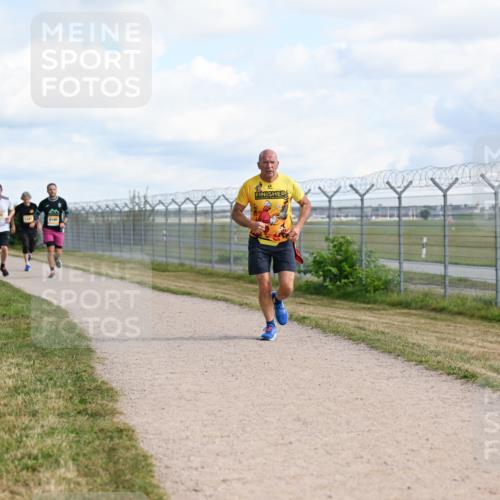 14.09.2025 - Airport Race Dr. Thomas Lammeyer http://msf.ph/oto/8871098 14.09.2025 12:15:39 Laufen 4195 meine-sportfotos.de