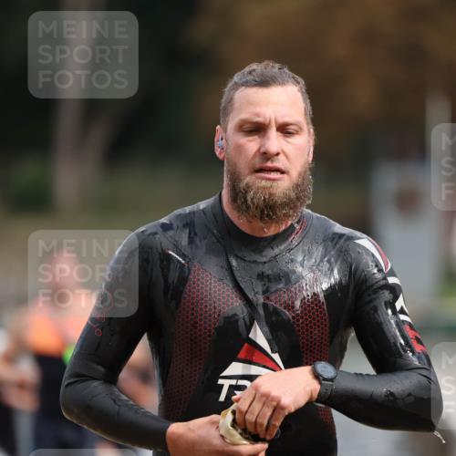 14.09.2025 - Stadtparktriathlon Michael Strokosch http://msf.ph/oto/8871222 14.09.2025 11:31:55 Schwimmen 1033, 1040, 1043, 1077, 1080, 1091, 1102, 1107 meine-sportfotos.de