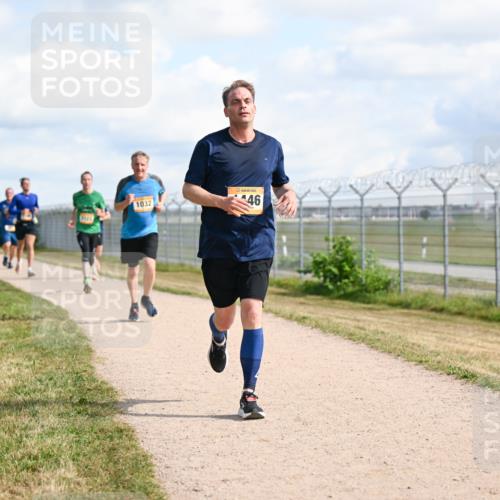 14.09.2025 - Airport Race Dr. Thomas Lammeyer http://msf.ph/oto/8871342 14.09.2025 12:15:55 Laufen 1032, 46 meine-sportfotos.de