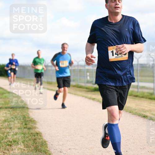 14.09.2025 - Airport Race Dr. Thomas Lammeyer http://msf.ph/oto/8871363 14.09.2025 12:15:56 Laufen 1400 meine-sportfotos.de