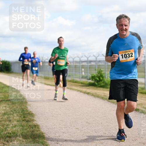 14.09.2025 - Airport Race Dr. Thomas Lammeyer http://msf.ph/oto/8871392 14.09.2025 12:15:58 Laufen 1032 meine-sportfotos.de