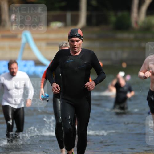 14.09.2025 - Stadtparktriathlon Michael Strokosch http://msf.ph/oto/8871585 14.09.2025 11:34:51 Schwimmen 789, 1055, 1066, 1085, 1098, 1117 meine-sportfotos.de