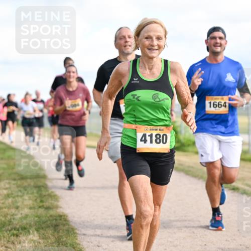 14.09.2025 - Airport Race Dr. Thomas Lammeyer http://msf.ph/oto/8871631 14.09.2025 12:16:13 Laufen 4180, 1664 meine-sportfotos.de