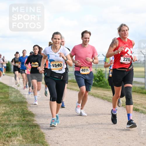 14.09.2025 - Airport Race Dr. Thomas Lammeyer http://msf.ph/oto/8871700 14.09.2025 12:16:17 Laufen 1183, 1540, 1540, 4076, 4, 226 meine-sportfotos.de