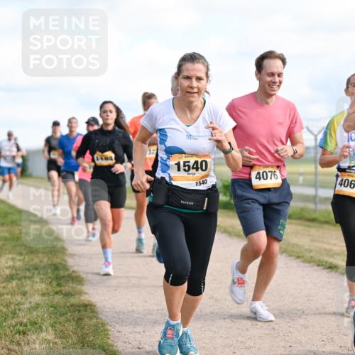 14.09.2025 - Airport Race Dr. Thomas Lammeyer http://msf.ph/oto/8871714 14.09.2025 12:16:18 Laufen 1183, 1540, 1540, 4076, 226 meine-sportfotos.de