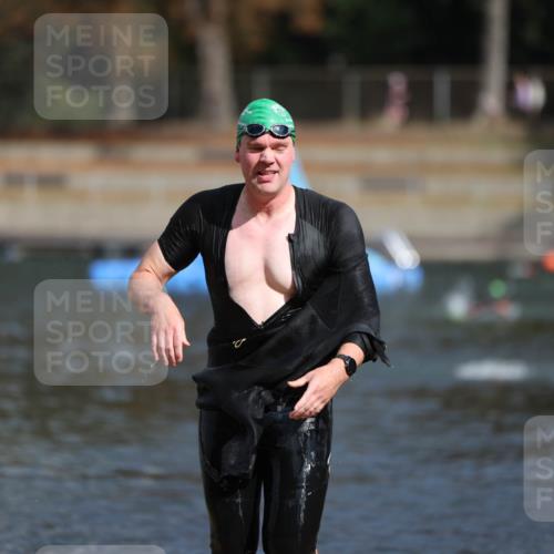 14.09.2025 - Stadtparktriathlon Michael Strokosch http://msf.ph/oto/8871907 14.09.2025 11:49:20 Schwimmen 1178 meine-sportfotos.de