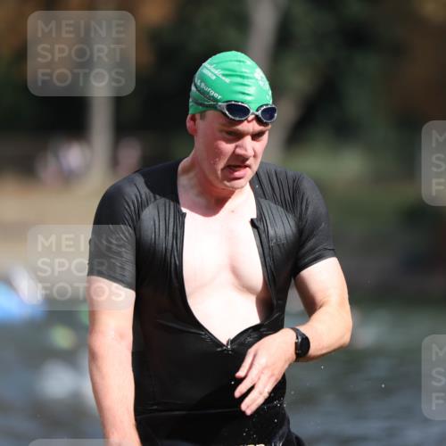 14.09.2025 - Stadtparktriathlon Michael Strokosch http://msf.ph/oto/8871913 14.09.2025 11:49:22 Schwimmen 1178 meine-sportfotos.de