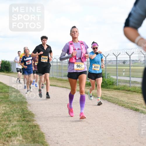 14.09.2025 - Airport Race Dr. Thomas Lammeyer http://msf.ph/oto/8871915 14.09.2025 12:16:30 Laufen 261, 19, 1504, 1504, 967, 428, 113 meine-sportfotos.de