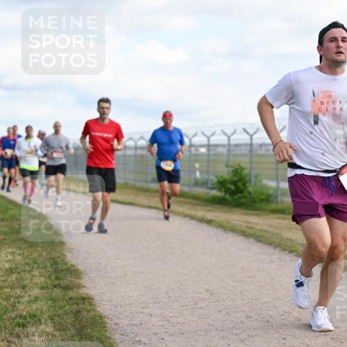 14.09.2025 - Airport Race Dr. Thomas Lammeyer http://msf.ph/oto/8872059 14.09.2025 12:16:41 Laufen 11 meine-sportfotos.de