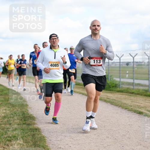 14.09.2025 - Airport Race Dr. Thomas Lammeyer http://msf.ph/oto/8872127 14.09.2025 12:16:46 Laufen 4085, 16, 8, 113 meine-sportfotos.de