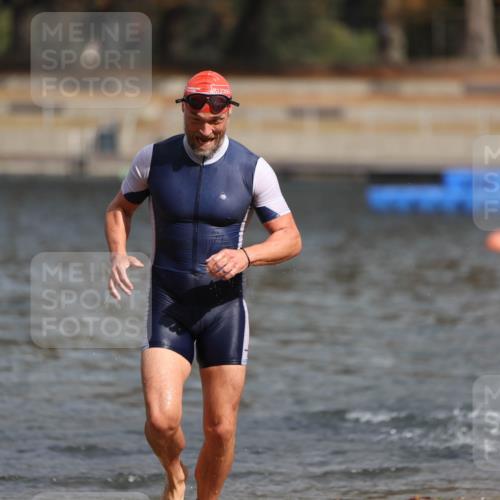 14.09.2025 - Stadtparktriathlon Michael Strokosch http://msf.ph/oto/8872134 14.09.2025 11:51:06 Schwimmen 1123, 1133, 1153, 1172, 1199, 1205, 1219 meine-sportfotos.de