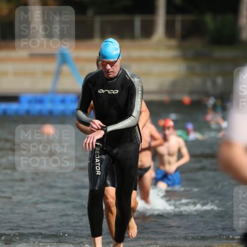 14.09.2025 - Stadtparktriathlon Michael Strokosch http://msf.ph/oto/8872141 14.09.2025 11:51:08 Schwimmen 1123, 1133, 1153, 1172, 1199, 1205, 1219 meine-sportfotos.de