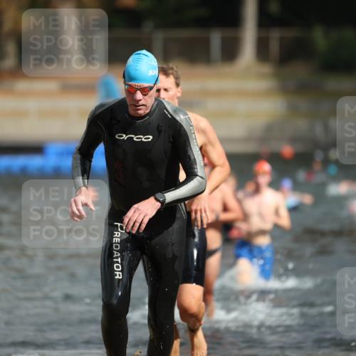 14.09.2025 - Stadtparktriathlon Michael Strokosch http://msf.ph/oto/8872146 14.09.2025 11:51:08 Schwimmen 1123, 1133, 1153, 1172, 1199, 1205, 1219 meine-sportfotos.de