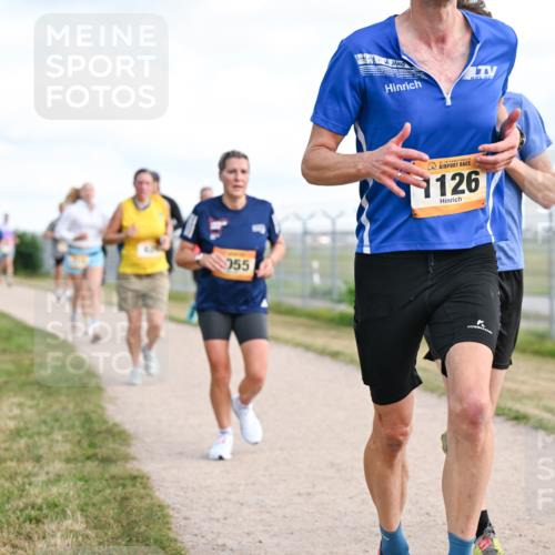 14.09.2025 - Airport Race Dr. Thomas Lammeyer http://msf.ph/oto/8872190 14.09.2025 12:16:50 Laufen 055, 1126 meine-sportfotos.de