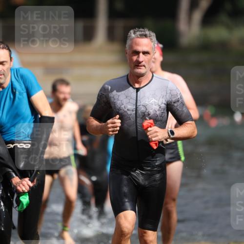 14.09.2025 - Stadtparktriathlon Michael Strokosch http://msf.ph/oto/8872339 14.09.2025 11:52:23 Schwimmen 1128, 1150, 1156, 1171, 1187, 1202 meine-sportfotos.de