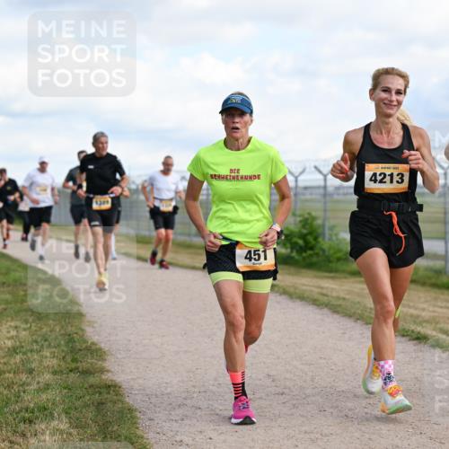 14.09.2025 - Airport Race Dr. Thomas Lammeyer http://msf.ph/oto/8872348 14.09.2025 12:17:01 Laufen 1309, 4213, 451, 883, 1883 meine-sportfotos.de