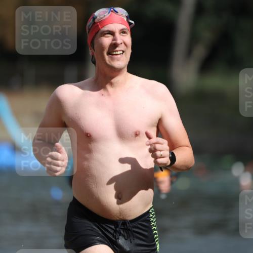 14.09.2025 - Stadtparktriathlon Michael Strokosch http://msf.ph/oto/8872351 14.09.2025 11:52:26 Schwimmen 1128, 1150, 1156, 1171, 1187, 1202 meine-sportfotos.de