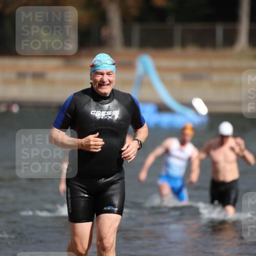 14.09.2025 - Stadtparktriathlon Michael Strokosch http://msf.ph/oto/8872398 14.09.2025 11:53:04 Schwimmen 1155, 1169, 1182, 1184, 1192, 1220 meine-sportfotos.de