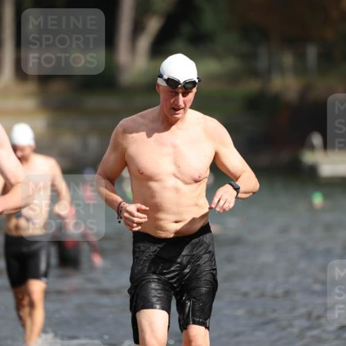 14.09.2025 - Stadtparktriathlon Michael Strokosch http://msf.ph/oto/8872429 14.09.2025 11:53:11 Schwimmen 1155, 1182, 1184, 1192, 1220 meine-sportfotos.de