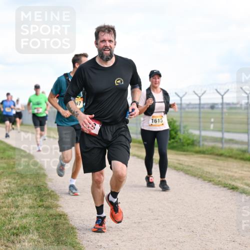 14.09.2025 - Airport Race Dr. Thomas Lammeyer http://msf.ph/oto/8872477 14.09.2025 12:17:08 Laufen 97, 1615 meine-sportfotos.de