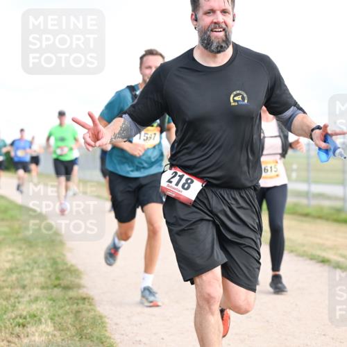 14.09.2025 - Airport Race Dr. Thomas Lammeyer http://msf.ph/oto/8872491 14.09.2025 12:17:09 Laufen 1597, 218, 2023, 615 meine-sportfotos.de