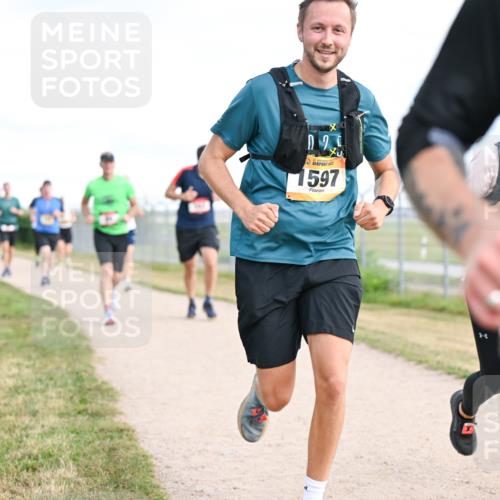 14.09.2025 - Airport Race Dr. Thomas Lammeyer http://msf.ph/oto/8872502 14.09.2025 12:17:10 Laufen 1597, 218 meine-sportfotos.de