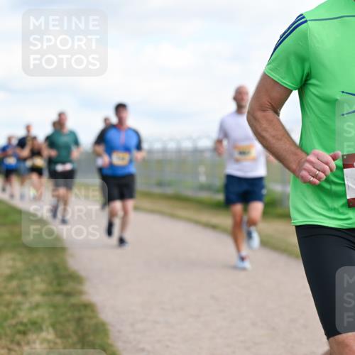 14.09.2025 - Airport Race Dr. Thomas Lammeyer http://msf.ph/oto/8872579 14.09.2025 12:17:14 Laufen 42, 89 meine-sportfotos.de