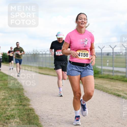 14.09.2025 - Airport Race Dr. Thomas Lammeyer http://msf.ph/oto/8872751 14.09.2025 12:17:25 Laufen 732, 4150 meine-sportfotos.de