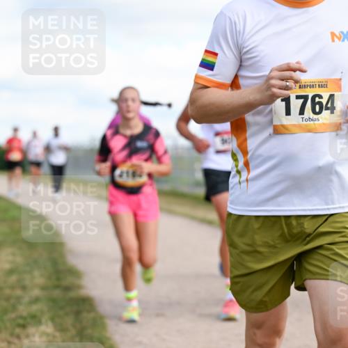 14.09.2025 - Airport Race Dr. Thomas Lammeyer http://msf.ph/oto/8872967 14.09.2025 12:17:40 Laufen 42, 1764 meine-sportfotos.de