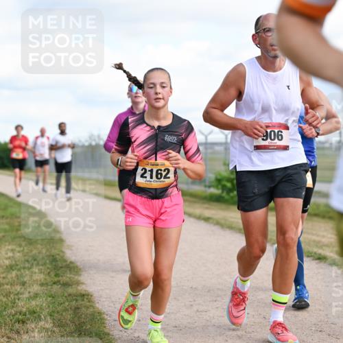 14.09.2025 - Airport Race Dr. Thomas Lammeyer http://msf.ph/oto/8872973 14.09.2025 12:17:40 Laufen 15, 06, 2162 meine-sportfotos.de