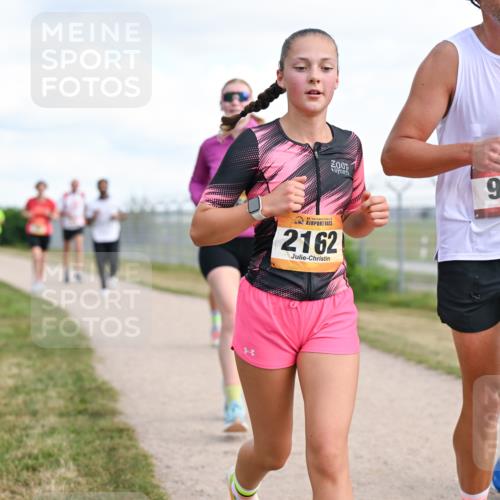 14.09.2025 - Airport Race Dr. Thomas Lammeyer http://msf.ph/oto/8872984 14.09.2025 12:17:41 Laufen 906, 2162 meine-sportfotos.de