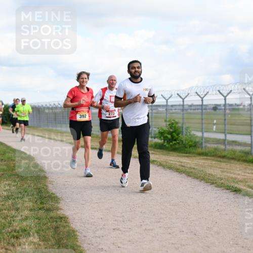 14.09.2025 - Airport Race Dr. Thomas Lammeyer http://msf.ph/oto/8873019 14.09.2025 12:17:44 Laufen 392, 273 meine-sportfotos.de