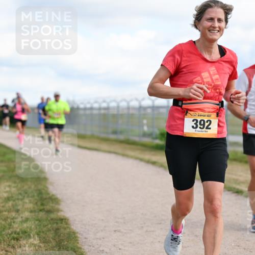 14.09.2025 - Airport Race Dr. Thomas Lammeyer http://msf.ph/oto/8873066 14.09.2025 12:17:47 Laufen 392, 273 meine-sportfotos.de
