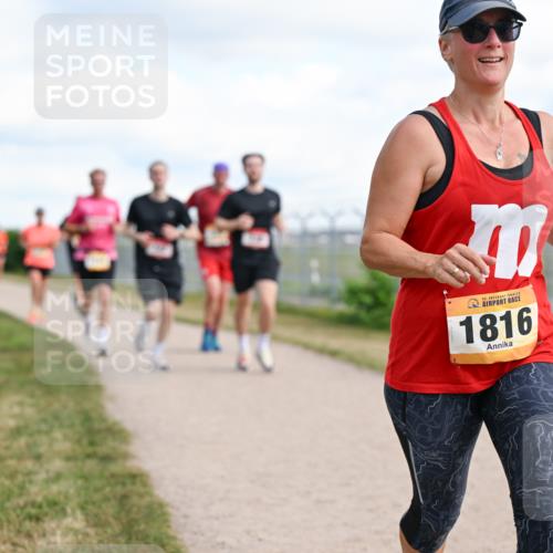 14.09.2025 - Airport Race Dr. Thomas Lammeyer http://msf.ph/oto/8873207 14.09.2025 12:17:57 Laufen 42, 1816 meine-sportfotos.de