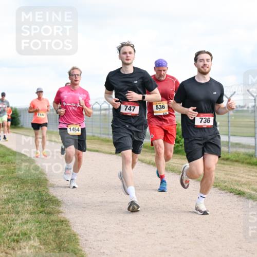 14.09.2025 - Airport Race Dr. Thomas Lammeyer http://msf.ph/oto/8873241 14.09.2025 12:17:59 Laufen 711, 1184, 747, 536, 536, 1454, 736 meine-sportfotos.de