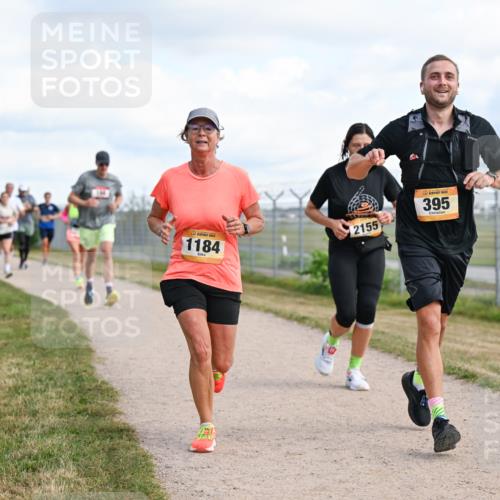 14.09.2025 - Airport Race Dr. Thomas Lammeyer http://msf.ph/oto/8873312 14.09.2025 12:18:03 Laufen 1184, 2155, 395 meine-sportfotos.de
