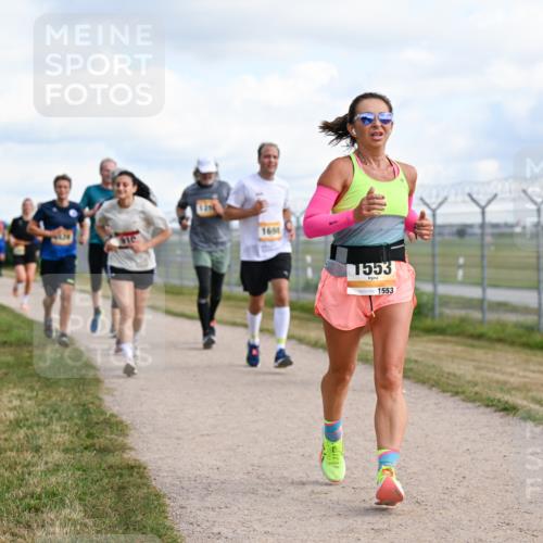 14.09.2025 - Airport Race Dr. Thomas Lammeyer http://msf.ph/oto/8873416 14.09.2025 12:18:08 Laufen 910, 1698, 1553, 1553 meine-sportfotos.de